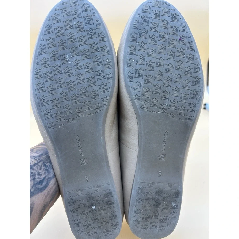 Birdies The Starling Loafer‎ Flats Women's Size 9 Taupe Beige Leather Slip On